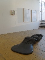 Art Rotterdam 2018: werk van Joachim Bandau (vloer en twee aquarellen wand) en olie/paneel Michael Toenges
PHŒBUS•Rotterdam