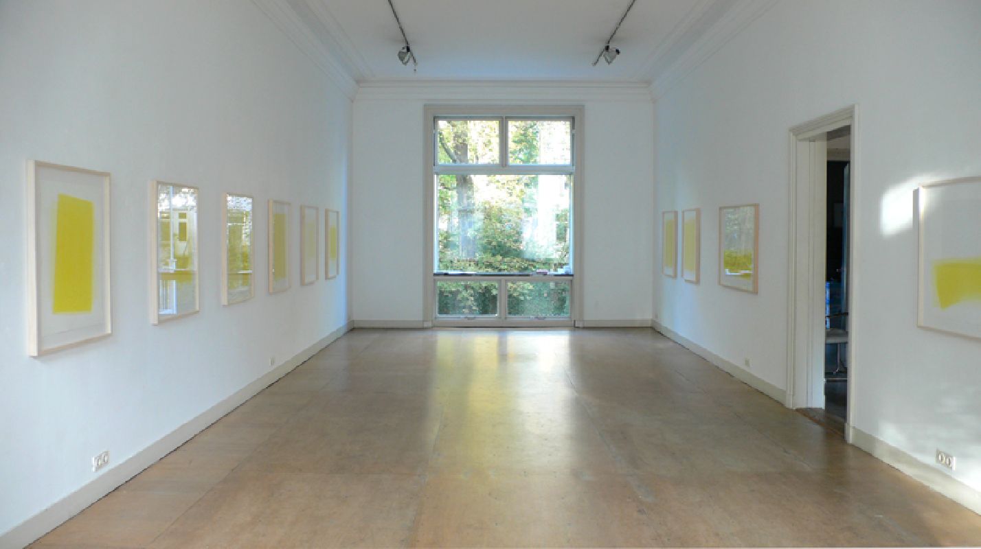 Joachim Bandau, expositie in galerieruimte beletage 10 september - 15 oktober 2006:
recente gele aquarellen.
PHŒBUS•Rotterdam Joachim Bandau, expositie in galerieruimte beletage 10 september - 15 oktober 2006:
recente gele aquarellen.
PHŒBUS•Rotterdam