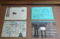 Kees de Kort: ‘The Appearing Dog’ zijn tekeningen, waarin min of meer toevallig een hond verschijnt: z.t. aquarelverf, gouache/papier, 29 x 38 cm, 2014 / z.t. aquarelverf, gouache, acrylverf/papier, 30 x 40 cm, 2008 / ‘Not here’, aquarelverf, gouache/papier, 30 x 40 cm, 2014 / ‘Dog City’, aquarelverf, gouache/papier, 29 x 38 cm, 2011 / ‘Dog City II’, balpen, aquarelverf en gouache/papier, 29 x 37 cm, 2011.
PHŒBUS•Rotterdam