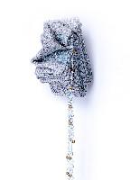 Regula Maria Müller, 'Gletschermilch 1', 2022,

geweven stof, glaskralen, 25 x 25 x 80 cm., detail
PHŒBUS•Rotterdam