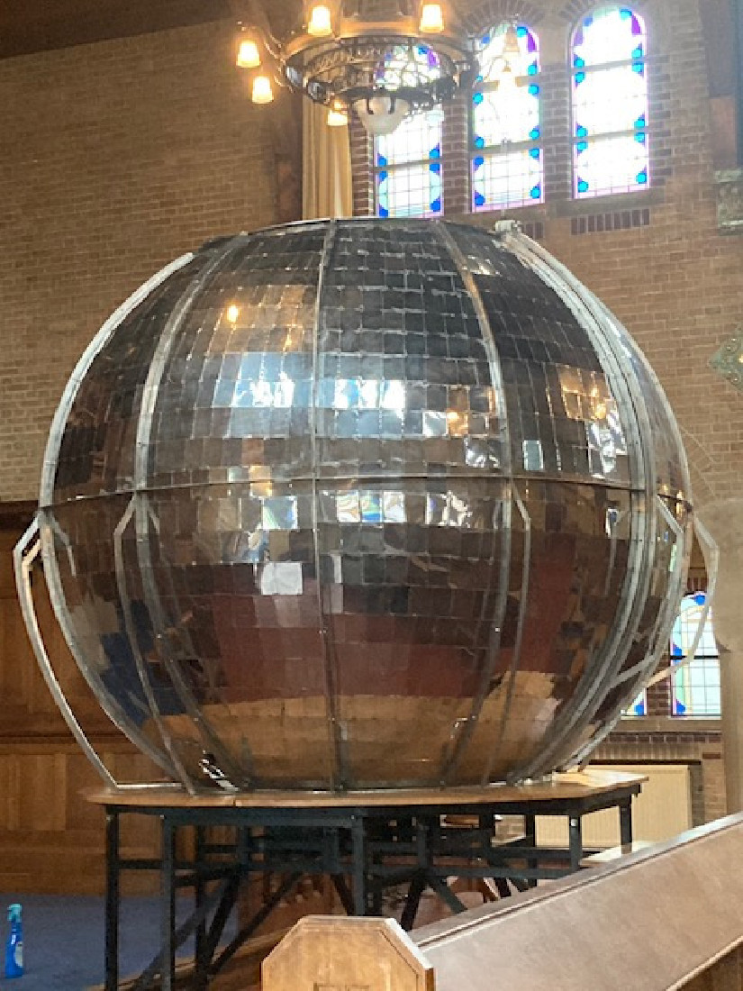 Sara Nuytemans, tijdelijke opstelling Waalse Kerk Rotterdam,
19 januari t/m 4 februari 2021, Observatory of the Self 3.1.
PHŒBUS•Rotterdam Sara Nuytemans, tijdelijke opstelling Waalse Kerk Rotterdam,
19 januari t/m 4 februari 2021, Observatory of the Self 3.1.
PHŒBUS•Rotterdam