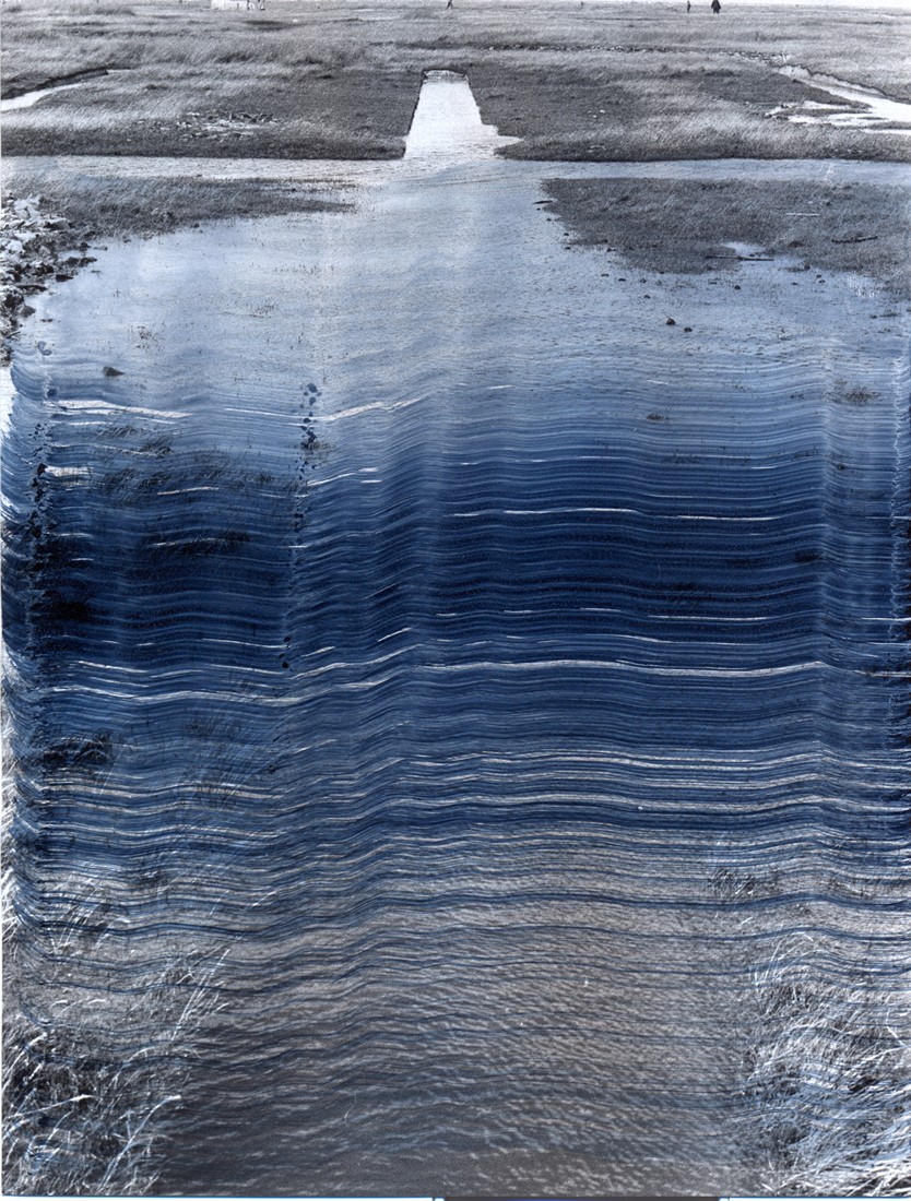 Eva-Maria Schön, – zwei und dazwischen – 2013, ca. A4, inkt op foto 1973
PHŒBUS•Rotterdam Eva-Maria Schön, – zwei und dazwischen – 2013, ca. A4, inkt op foto 1973
PHŒBUS•Rotterdam