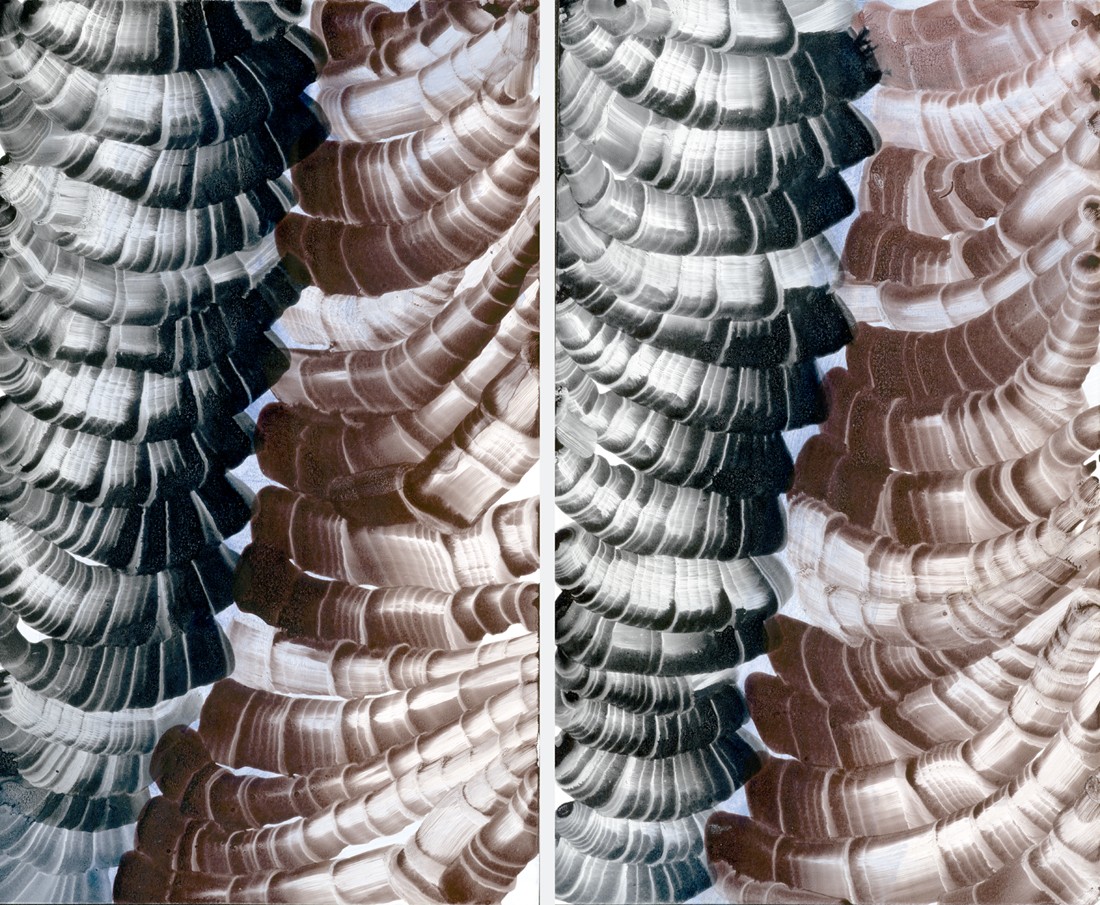Eva-Maria Schön, Doppelstücke, 2013, tweemaal 33 x 20 cm
PHŒBUS•Rotterdam Eva-Maria Schön, Doppelstücke, 2013, tweemaal 33 x 20 cm
PHŒBUS•Rotterdam