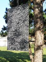 Jan Smejkal, 2006-2023, installatie op Van Nelle terrein (vooraan):

hangend tekstschilderij (aan boom)
PHŒBUS•Rotterdam