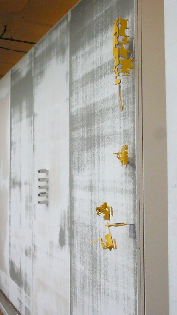 Ken'ichiro Taniguchi, achterwand ART Rotterdam 2014, met drie Hecomi: Choorstraat Delft, Russia, Hecomi Van Nellefabriek 17 x 29 x 15 cm Ontwerpfabriek II, Rotterdam, 2013 brons, pvc, scharnieren, schroeven, 17 x 29 x 15 cm.
PHŒBUS•Rotterdam Ken'ichiro Taniguchi, achterwand ART Rotterdam 2014, met drie Hecomi: Choorstraat Delft, Russia, Hecomi Van Nellefabriek 17 x 29 x 15 cm Ontwerpfabriek II, Rotterdam, 2013 brons, pvc, scharnieren, schroeven, 17 x 29 x 15 cm.
PHŒBUS•Rotterdam