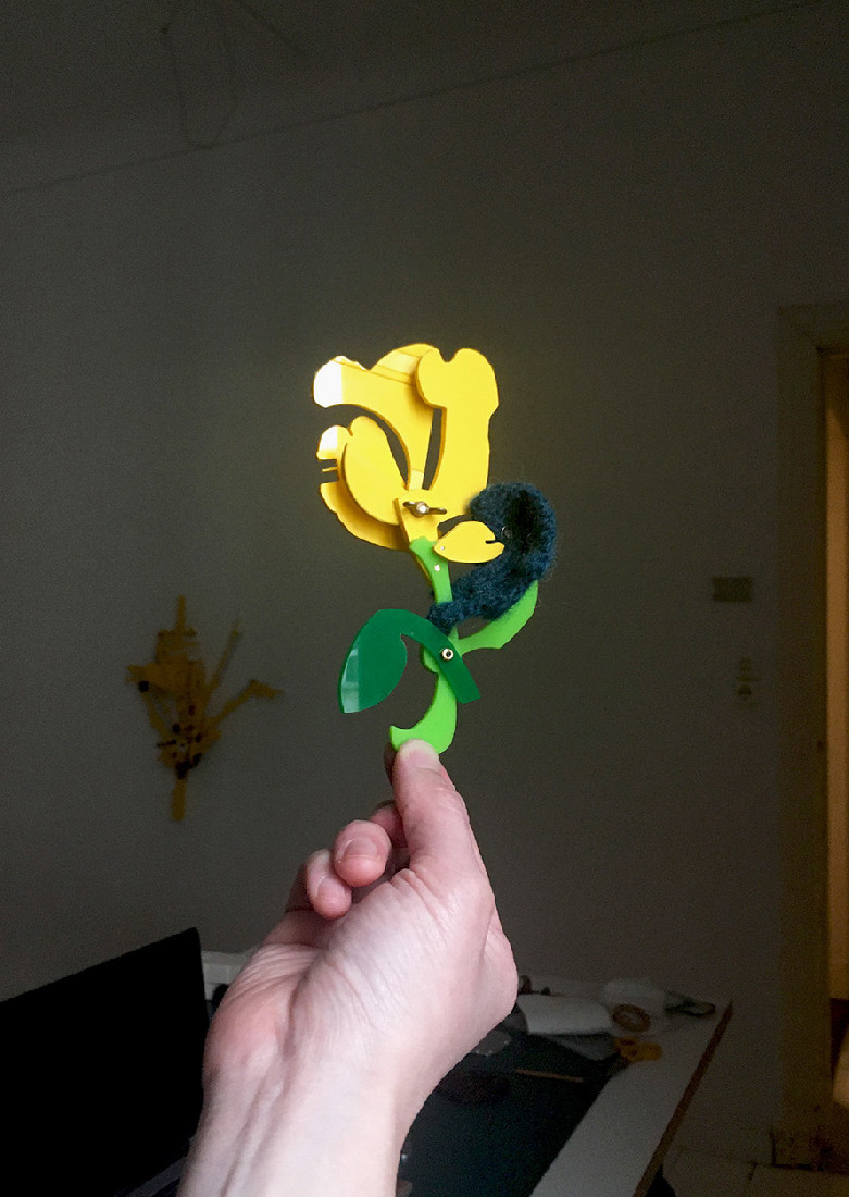 Ken'ichiro Taniguchi, 2021: Ayako and Ken'ichiro Taniguchi made a tulip form, as a friendly gesture to the exhibition of Regula Maria Müller, 'Tulpomanie'.
PHŒBUS•Rotterdam Ken'ichiro Taniguchi, 2021: Ayako and Ken'ichiro Taniguchi made a tulip form, as a friendly gesture to the exhibition of Regula Maria Müller, 'Tulpomanie'.
PHŒBUS•Rotterdam